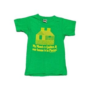 Vintage 80s Kids "My Moms A Quilter & Our House Is In Pieces" Size Small‎